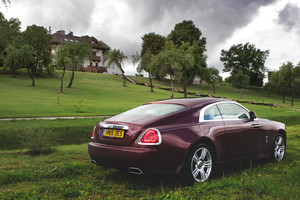 Diena su „Rolls-Royce Wraith“: brangiausias gyvenimo desertas