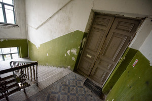 Dingusios dailininkės namai – su žmogžudystės žyme