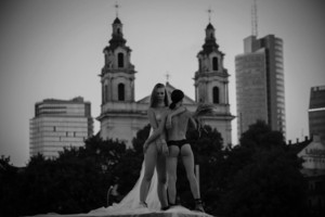 V. Alesius apie drasią nuogų merginų nuotrauką: „Tai yra kičas“