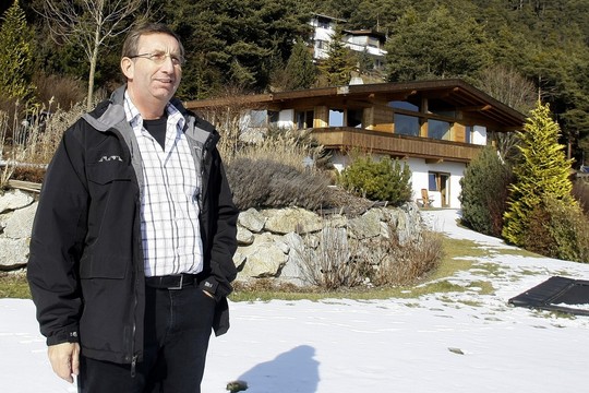 Gyvenimas be milijonų: jie iškeitė turtą į rojų palapinėje