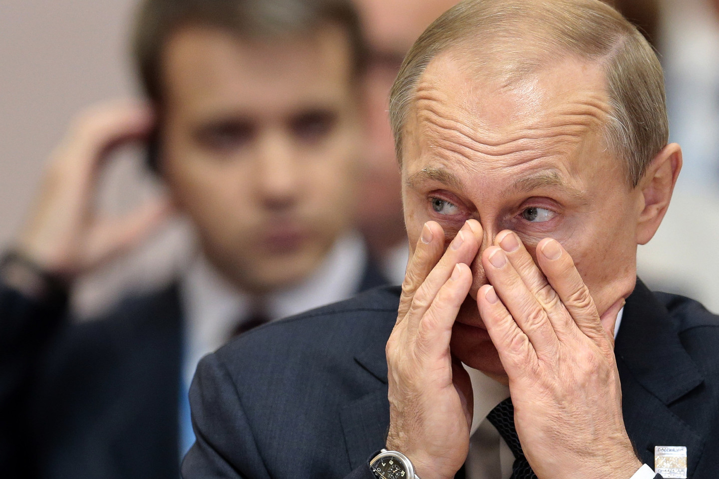Pastaraisiais mėnesiais Rusijoje, kurioje tęsiasi ekonominė krizė, pastebimai padaugėjo kritikos prezidentui V.Putinui.<br>AP nuotr.