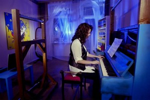 A.Kavaliauskaitės kūriniai – romanas ir rašantis pianinas