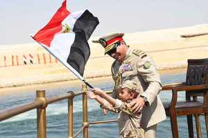 Egipto prezidentas atidarė naują Sueco kanalą