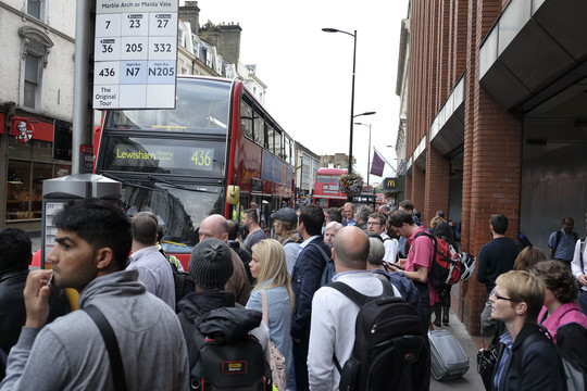 Streikas sukėlė chaosą ne Londono požemiuose, bet gatvėse