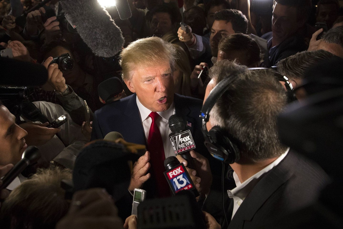 Iki laidos pabaigos D.Trumpas spėjo išvadinti JAV lyderius ir politikus „kvailiais“.