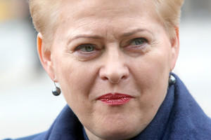 Prezidentė džiaugėsi medžių lajų taku Anykščiuose