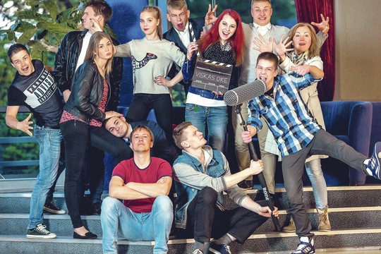 Panevėžiečiai auklėja jaunimą filmu