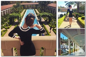 Los Andžele E. Anusauskaitė-Young demonstruoja gundančią figūrą