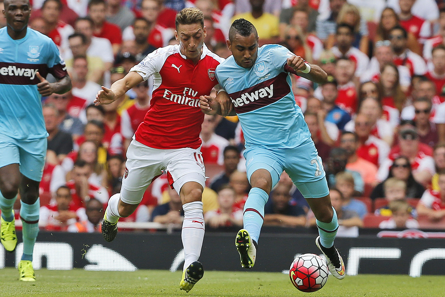 „Arsenal“ ir „West Ham United“ mačas.
