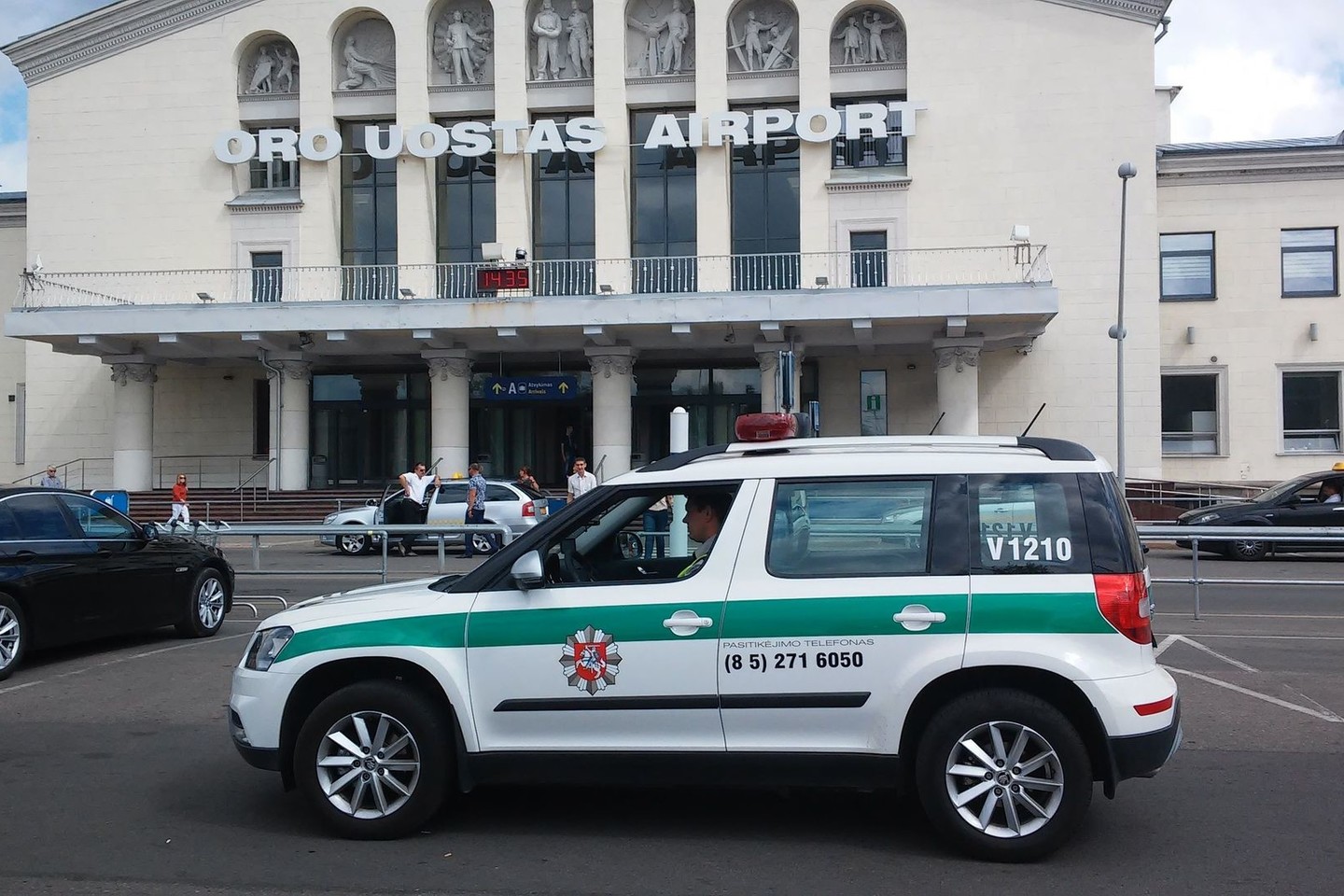Vilniaus oro uoste įkliuvo girtas motociklininkas.