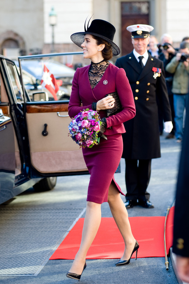 Danijos princesė stilingiausios moters titulą pelno jau antrus metus iš eilės, aplenkdama tokias moteris kaip Kembridžo kunigaikštienė Catherine, Ispanijos karalienę Letizią, Švedijos princesę Madeleine, Jordanijos karalienę Ranią ir kt.<br>ViDA Press nuotr.