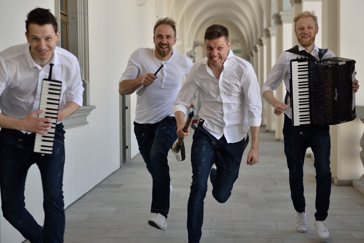 Grupė „Subtilu-Z“ yra numačiusi daugybę darbų.