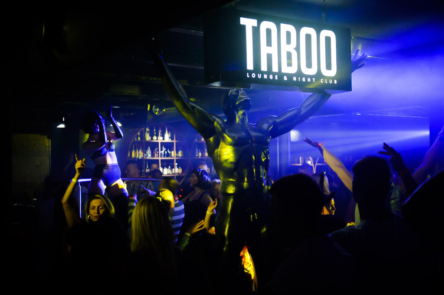 Akimirkos iš vakarėlio klube „Taboo“.<br>I.Jonelytės nuotr.