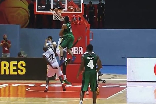 Afrikos čempionate – nevykęs dėjimas, sutrupinęs lentą