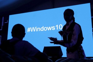 Kaip pašalinti programėlę, siūlančią įsidiegti „Windows 10“?