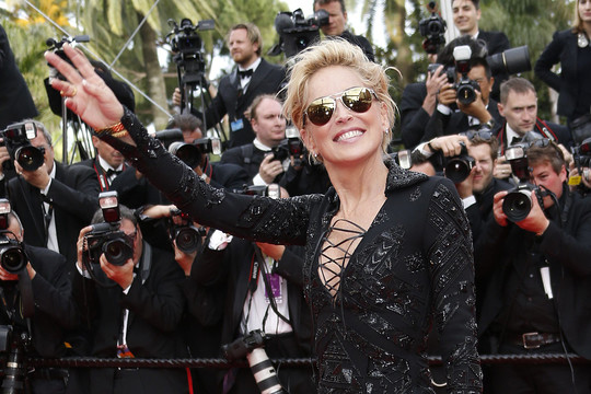 Skaudūs likimo smūgiai nepalaužė Sharon Stone dvasios