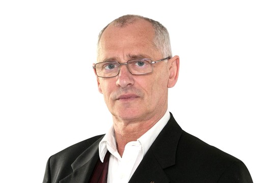 Prezidentė kaip kaltintoja, teisėja ir budelė