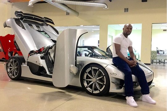 Ekscentriškas boksininkas nusipirko „Koenigsegg“ už 4,3 mln eurų