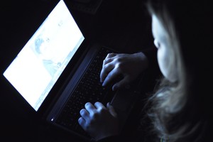 Miestelis sukrėstas: kuo baigėsi septintokių flirtas internete