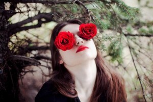 Aktorė G. Urniežiūtė tiki turinti mistinių galių suvaldyti ugnį