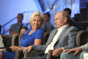 Ūgis meilei – ne kliūtis: skelbiama apie naują V. Putino meilužę