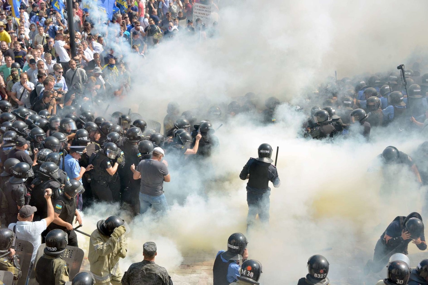 Prie Ukrainos Aukščiausiosios Rados – neramumai.