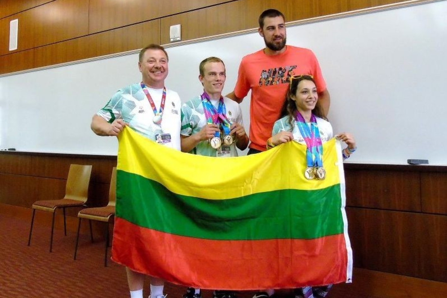 Obelių vaikų namuose užaugusi rumunės ir lietuvio dukra K.Kirilesku pasaulio specialiosiose olimpinėse žaidynėse Amerikoje susižėrė keturgubą auksą ir tapo žvaigžde.<br>A.Švelnos, panskliautas.lt nuotr.