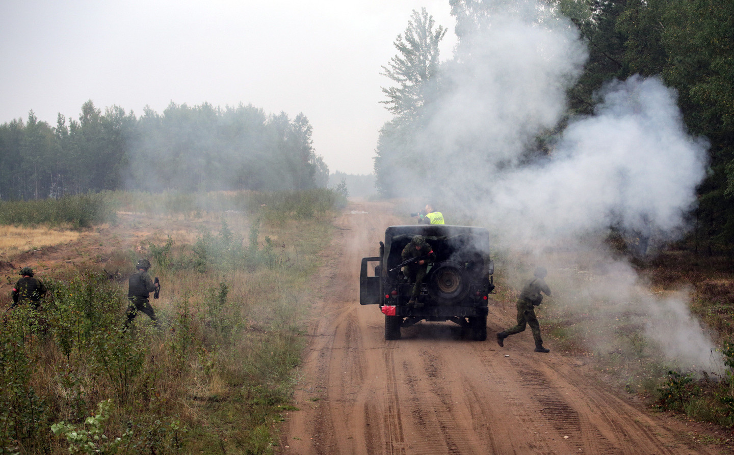 Kariuomenės žvalgų pratybos.<br>P.Mantauto nuotr.