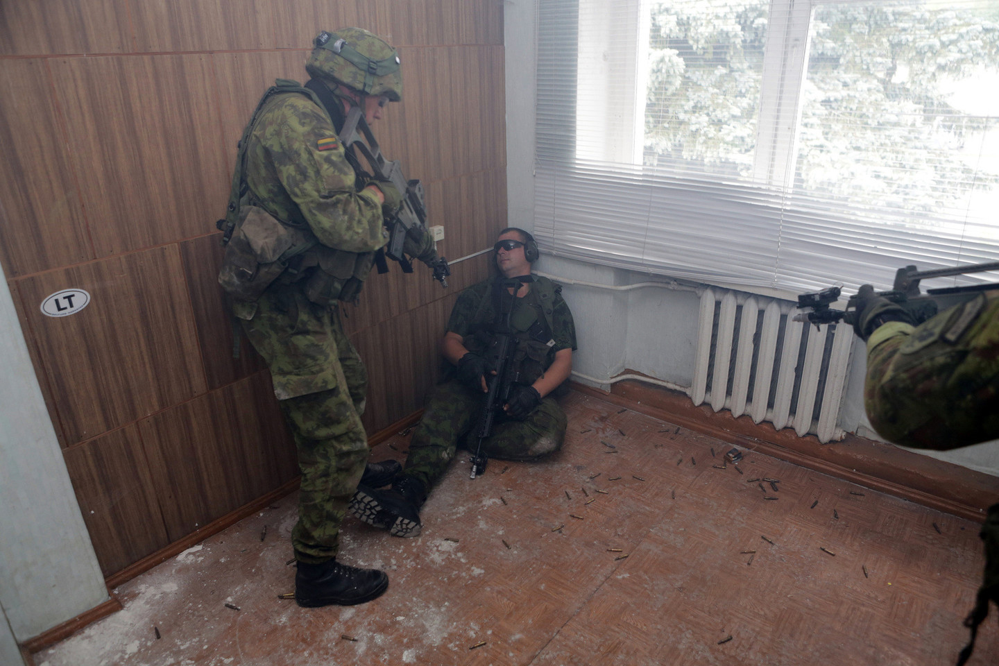 Kariuomenės žvalgų pratybos.<br>P.Mantauto nuotr.