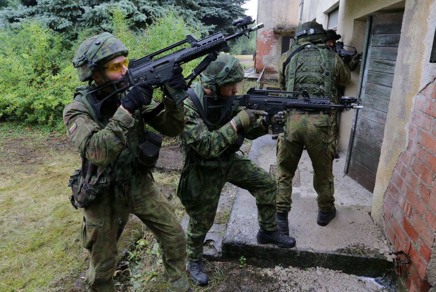 Kariuomenės žvalgų pratybos.<br>P.Mantauto nuotr.