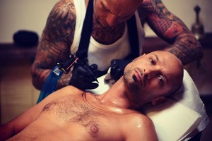 Jurgis Didžiulis kūną papuošė filosofine tatuiruote