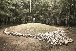 Atkūrė jotvingių kapą