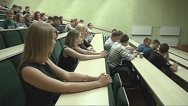 Karas Rytų Ukrainoje mokytis atginė į Lietuvą