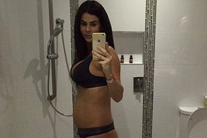 Ką tik gimdžiusios kūno rengybos mėgėjos nuotraukos sukėlė audrą