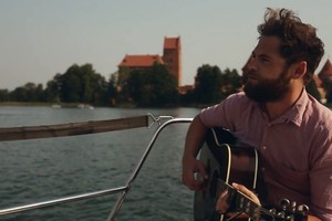 Pamatykite: britų žvaigždė Passenger savo klipe įamžino Trakus