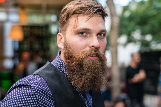 Buvo surengtas pirmasis nacionalinis barzdų čempionatas, kur galėjo dalyvauti kiekvienas barzdočius.<br>R.Šeškaičio nuotr.