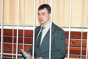 Mirtini šūviai į I. Tiomkiną – už saviškių reketą