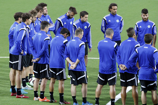 Lietuvos rinktinė – prieš barmeną, buhalterį ir kitus mėgėjus