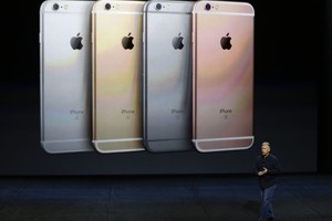 Didžiausias visų laikų „Apple“ pristatymas: „iPhone 6S“ ir…