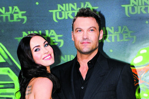 B. A. Greenas pavydi M. Fox šlovės, todėl pora skiriasi