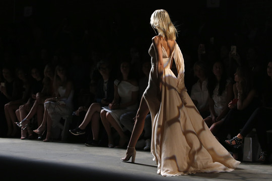 Niujorko mados savaitė: „Christian Siriano“ kolekcija