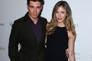 Ištekėjo „Vampyro dienoraščių“ žvaigždė Kayla Ewell