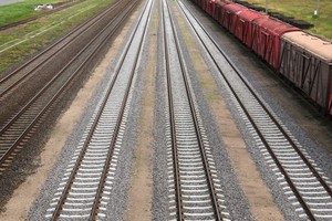 Žmonės siunta dėl „Rail Baltica“ – vėžė kaimą padalins pusiau