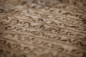 Lietuvių kalba puikuojasi 10 seniausių vartojamų kalbų sąraše