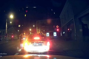 Su „Rolls-Royce“ iš Dubajaus – girtas ir be teisės vairuoti