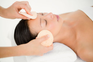 Dermatologės patarimai: kaip tinkamai valyti veido odą?