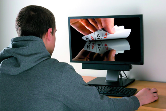 Gedintis tėvas: „Sūnų pražudė aistra lošti ir paskolos“