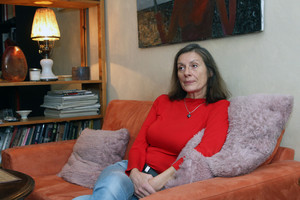 Aktorė šaukiasi žmonių pagalbos: sunkiai nulaiko net šaukštą