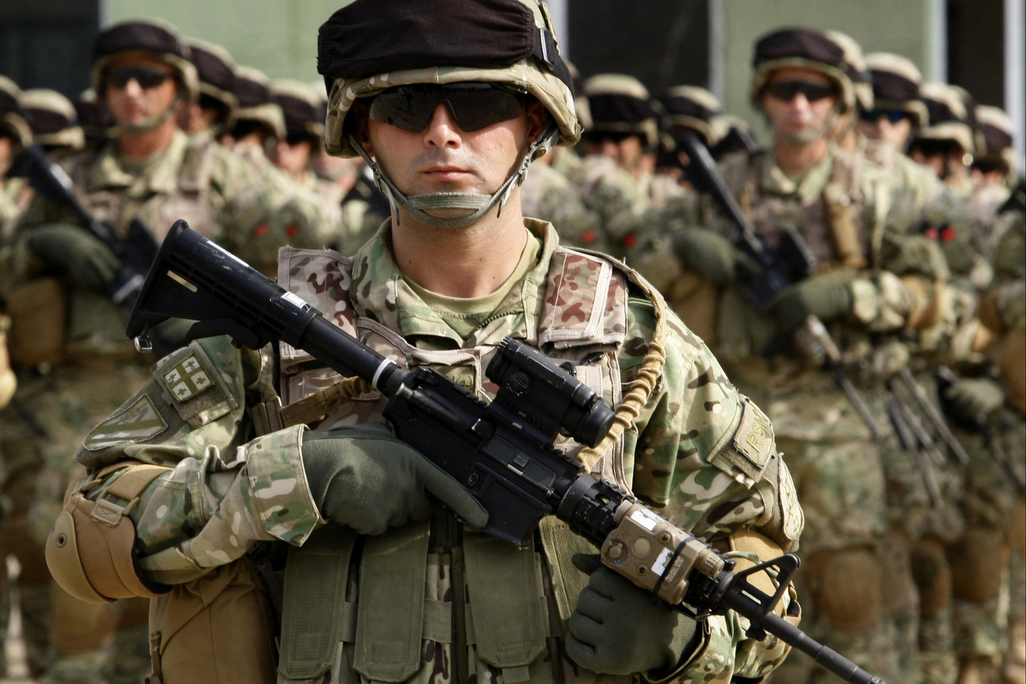 NATO pareigūnai pabrėžia, kad šio aljanso karinės pratybos, taip pat ir „Trident Juncture“, nerengiamos prieš jokią šalį