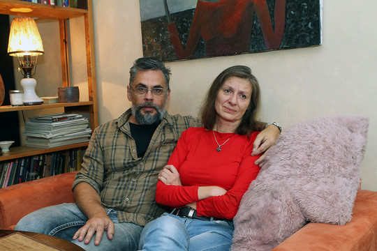 Žmonės suaukojo pinigus sergančiai aktorei, bet ne viskas gerai